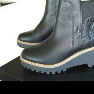 Dolce Vita Womens Black Faux Leather Rielle Pull On Chelsea Boots Size 7.5
